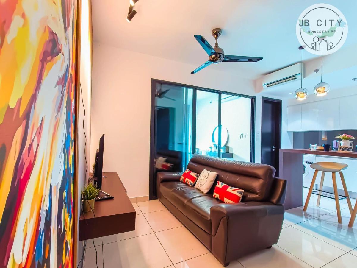 Almas Suites By Rr Jbcity Nusajaya  Exterior photo
