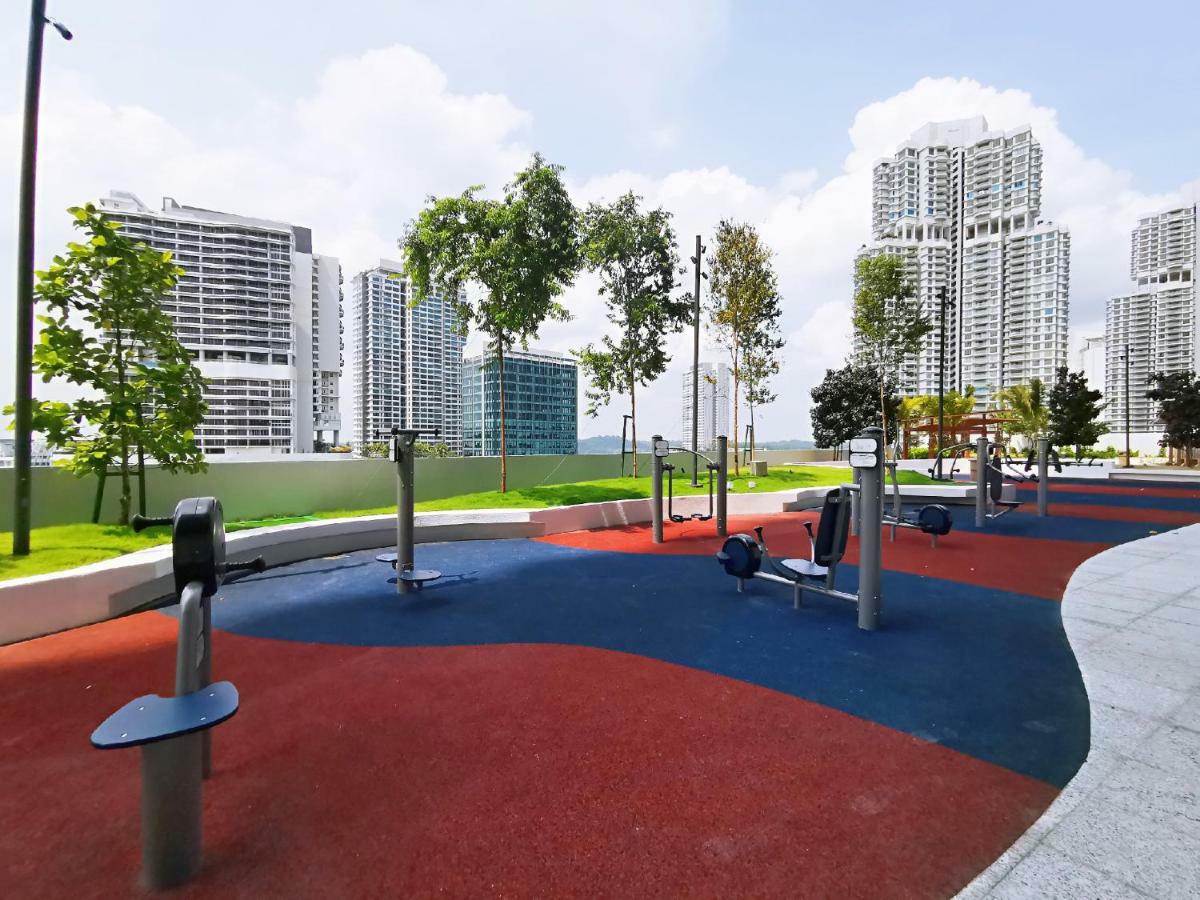 Almas Suites By Rr Jbcity Nusajaya  Exterior photo