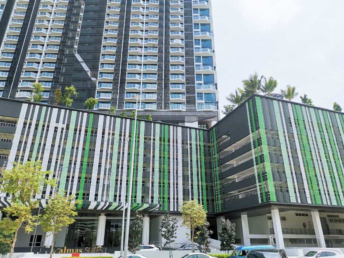 Almas Suites By Rr Jbcity Nusajaya  Exterior photo